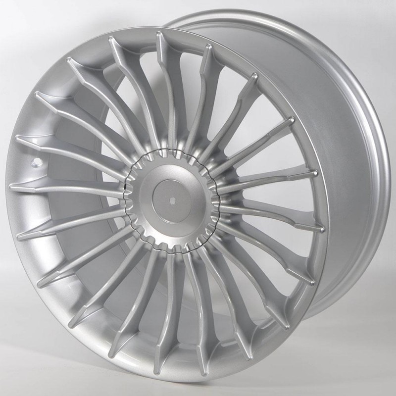 STUTTGART B-AL 8.5X18 5X120 ET33 72.6 SILVER