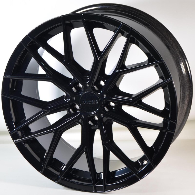 Llanta valencia 8.5x18 5x120 et35 72.6 black 