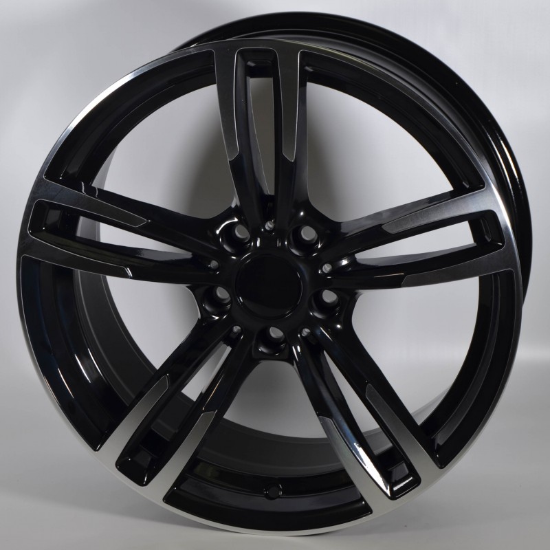 Llanta cao 8x18 5x120 et30 72.6 black polished