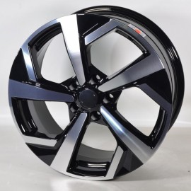 Llanta BMR 8X18 5X114,3 ET41 66,6 BLACK POLISHED