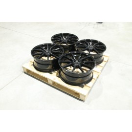 Set of CVR4 20x8,5 ET40...