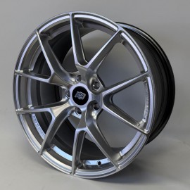 Llanta pista 8,518 5x112...