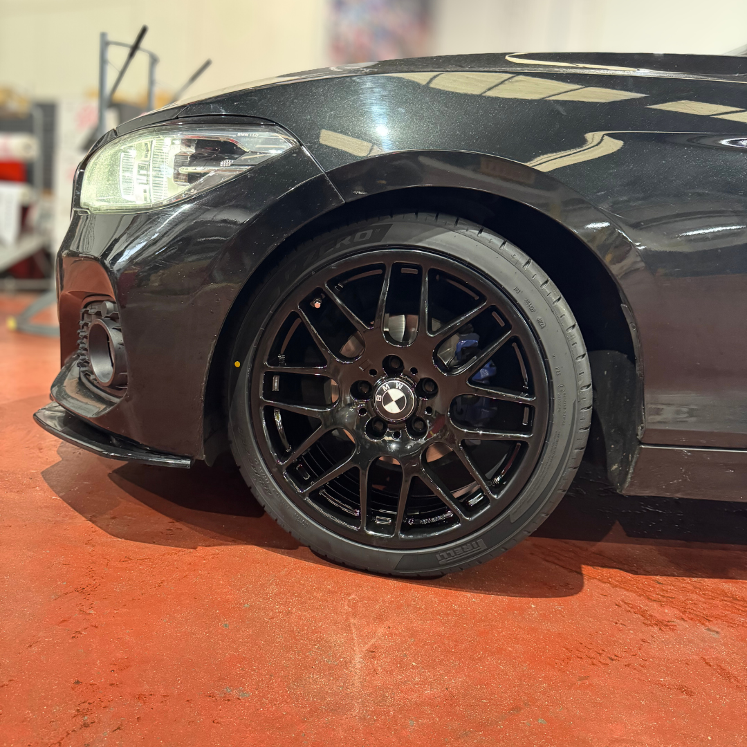 BMW Serie 1 con llantas Avus AC-M04 - foto 1